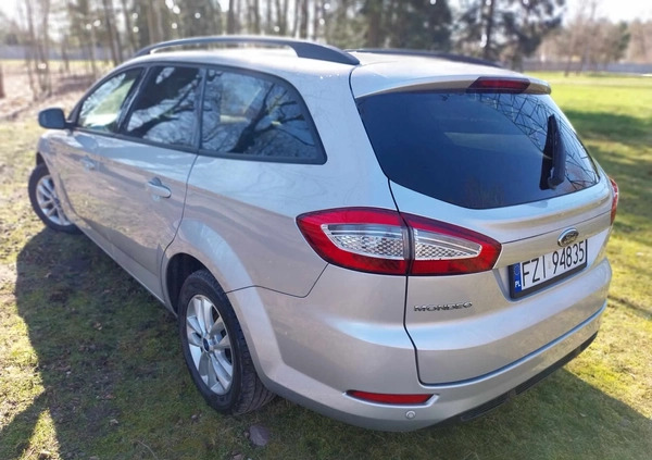 Ford Mondeo cena 25900 przebieg: 226000, rok produkcji 2011 z Brzostek małe 67